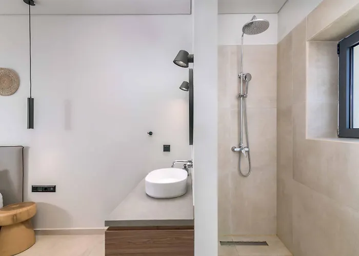 Massari Hills 8 * Malona Village